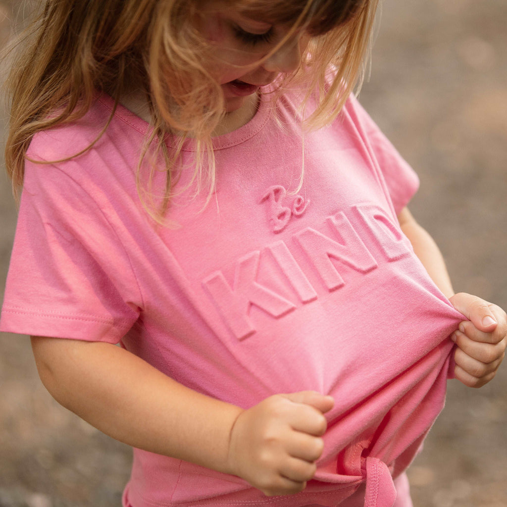 Be kind organic cotton tee shirt front